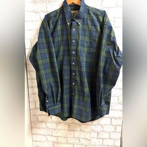 Arrow Men's Navy and Forest Green Plaid Botton Down Shirt